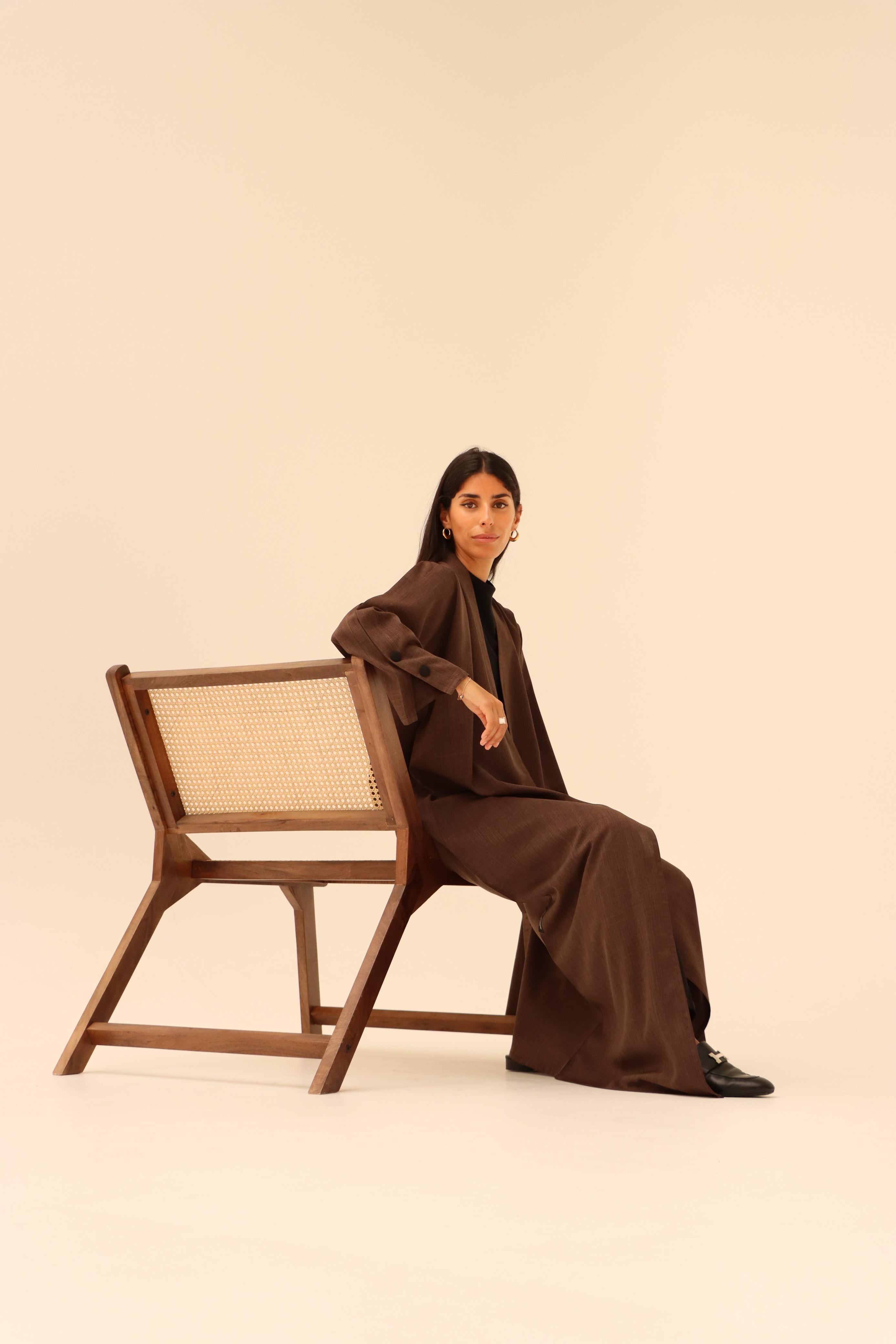 Abaya R10