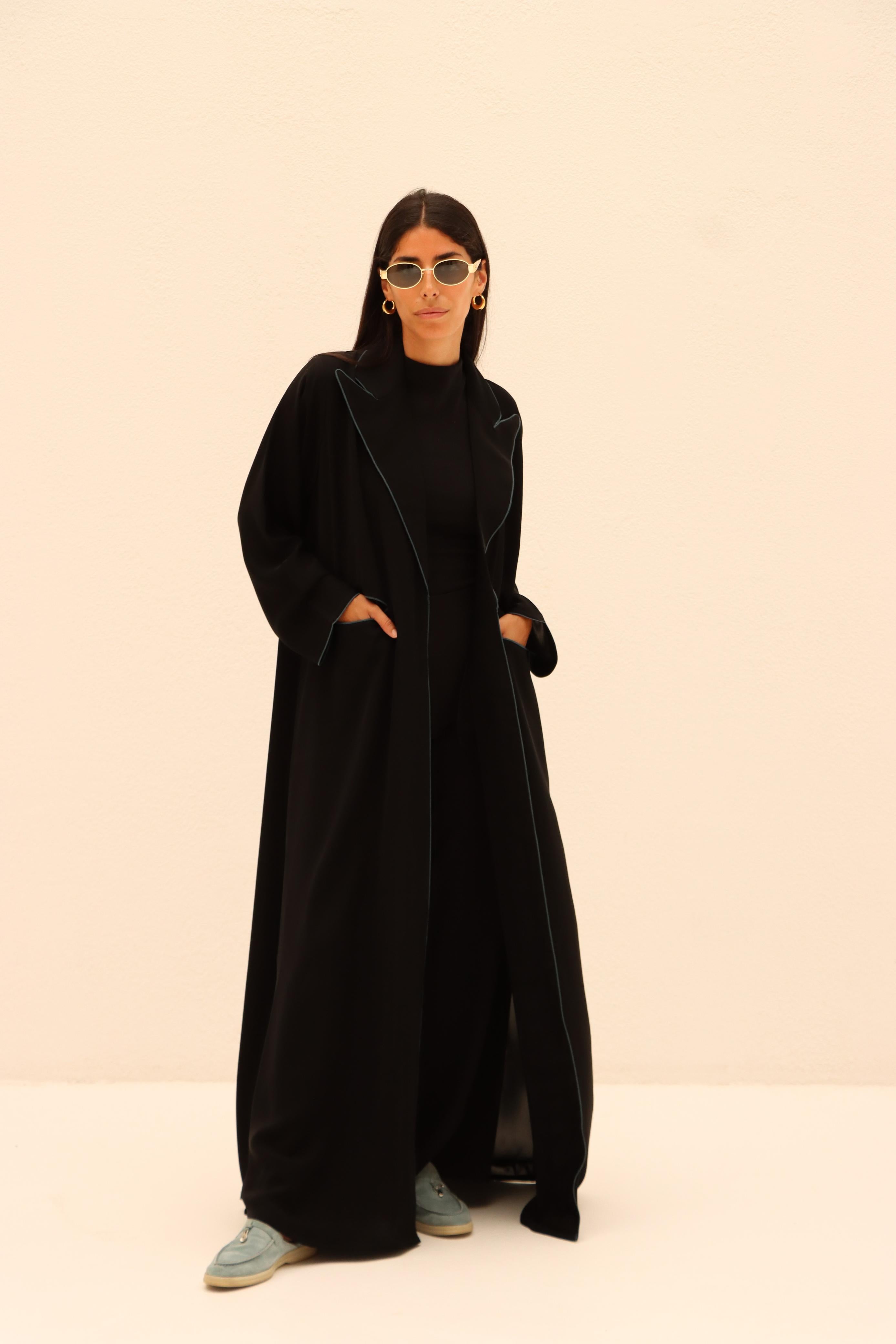 Abaya R18