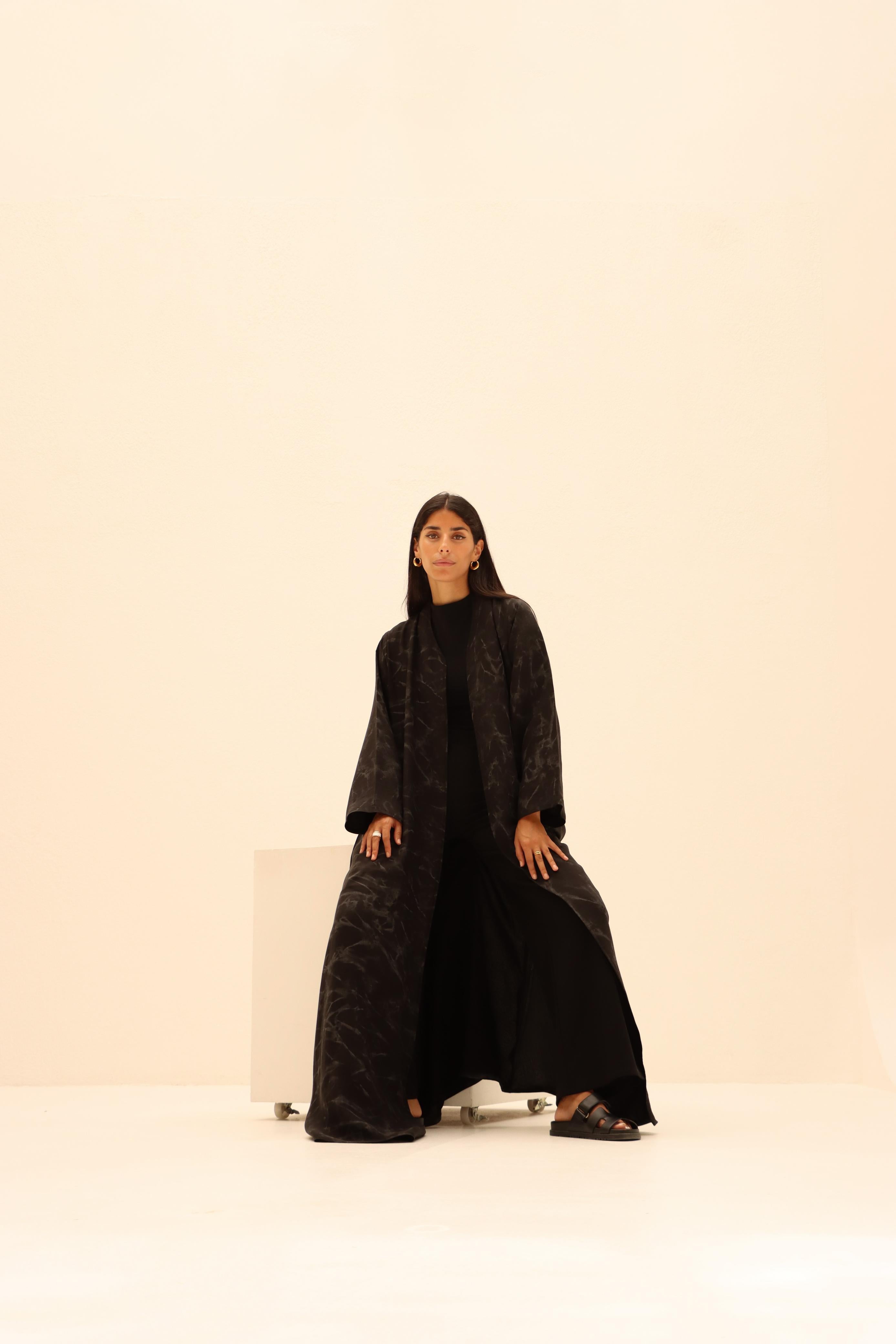 Abaya R14