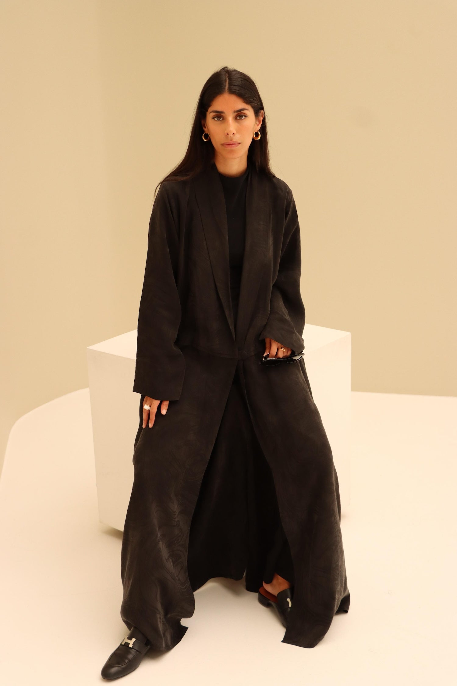 Abaya R2
